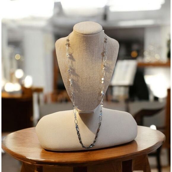 Silver Tone Large Link Multi Sized Link Necklace - Picture 2 of 2